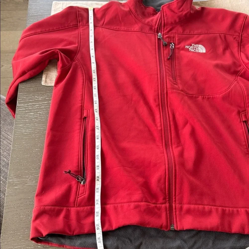 The North Face APEX Softshell Men's Red Performance Jacket Zipper Up Size L GUC